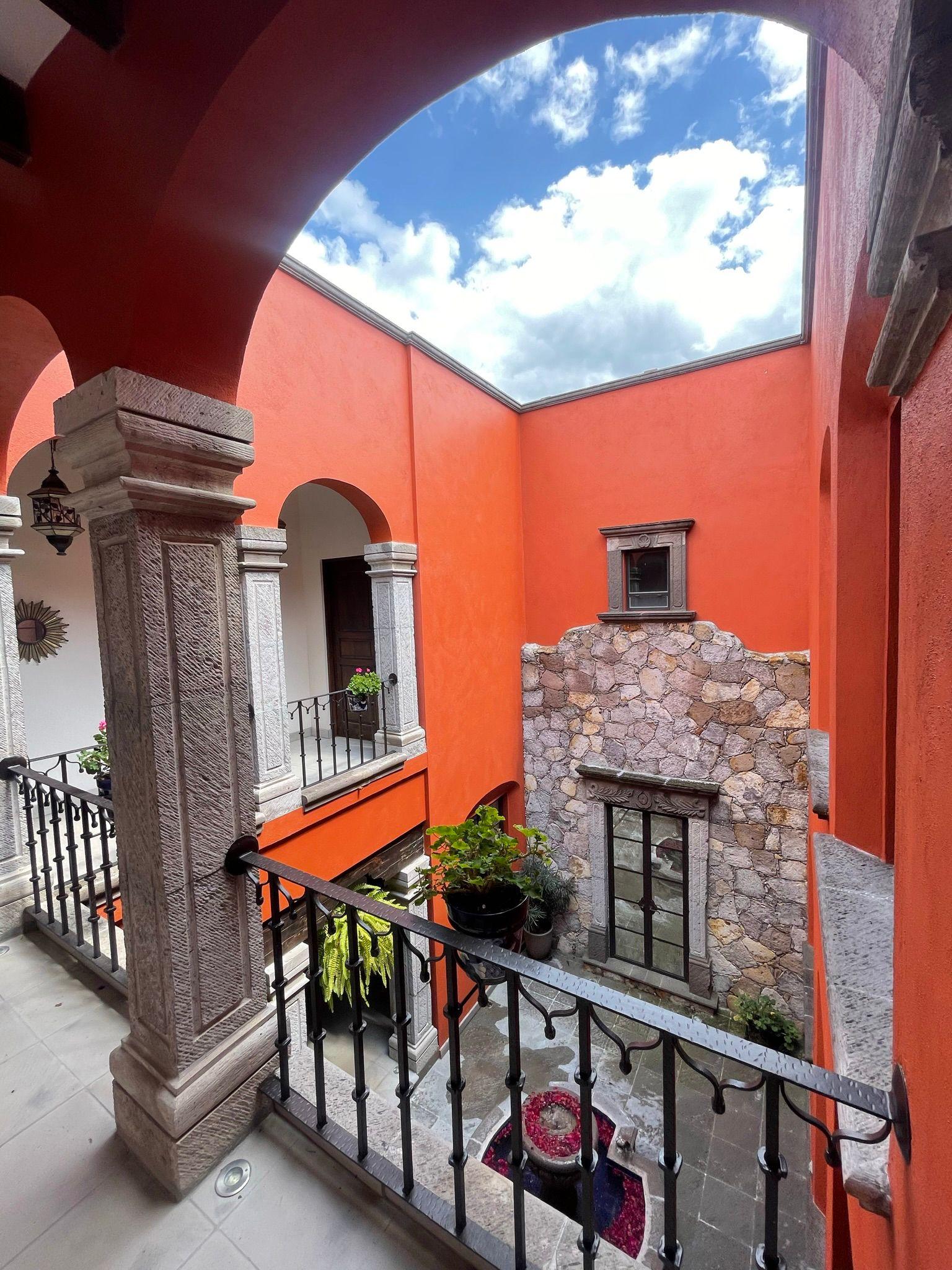Casa de 5 Habitaciones en Renta en San Miguel de Allende | KC0292