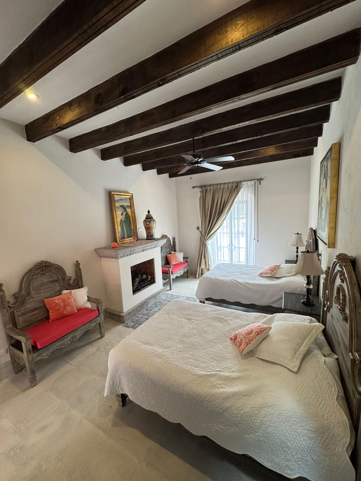 Casa de 5 Habitaciones en Renta en San Miguel de Allende | KC0292