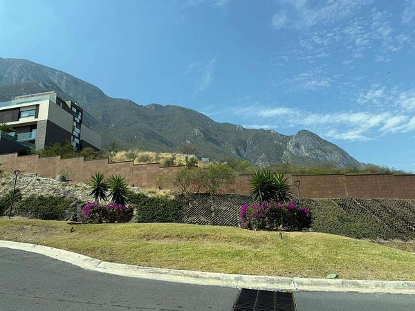 TERRENO EN VENTA 📍 FRACC. LAS FINCAS