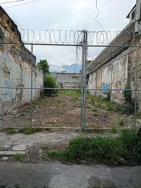 Terreno en Venta | Isaac Garza | 400 m² | Uso Industrial en Trámite