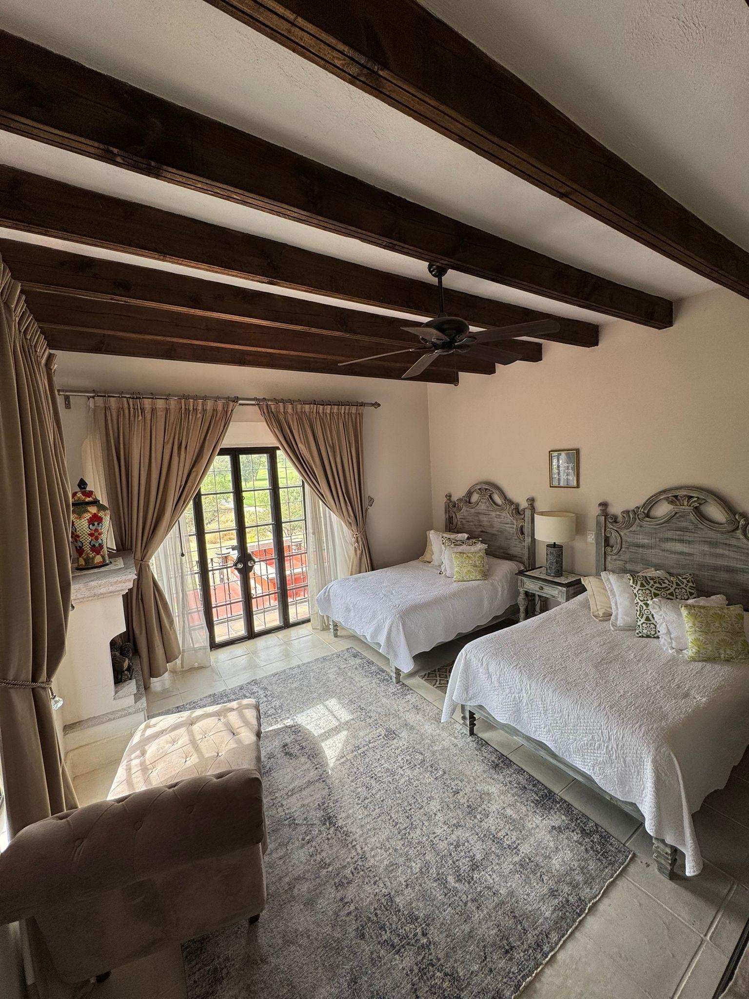 Casa de 5 Habitaciones en Renta en San Miguel de Allende | KC0292