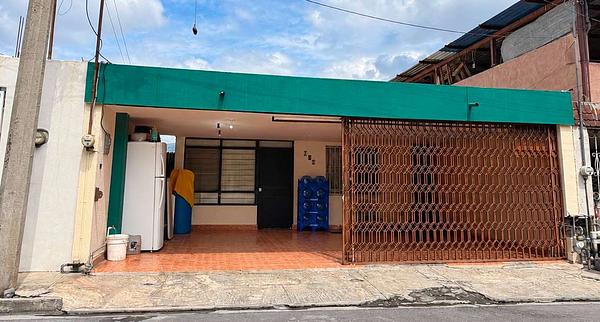 CASA EN VENTA EN MITRAS NORTE | UNA PLANTA