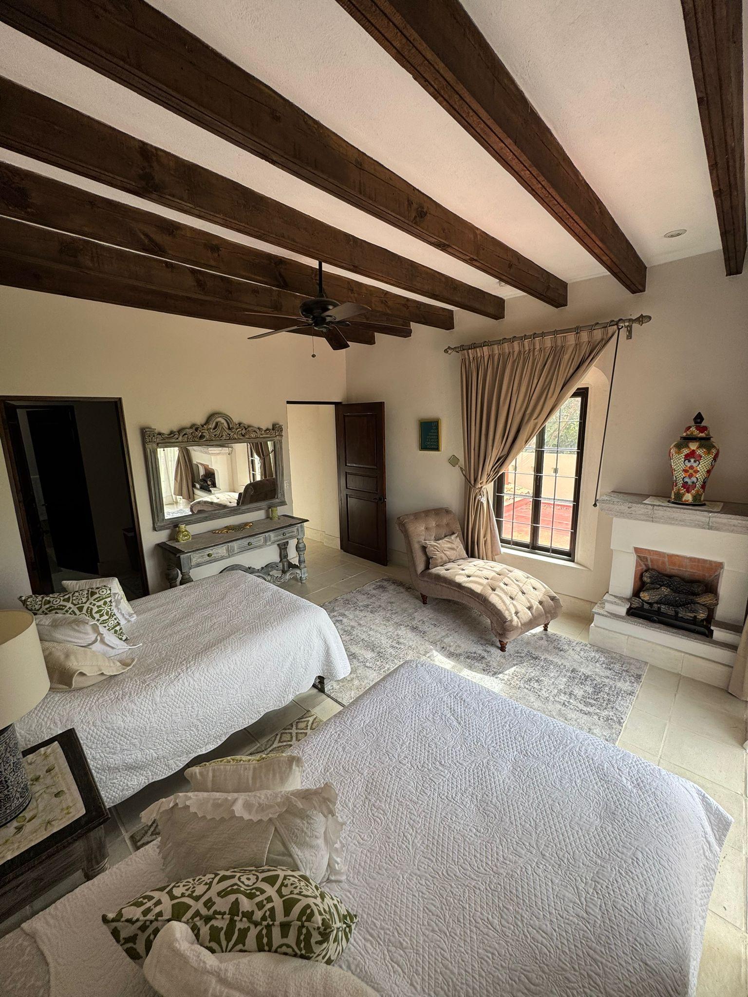 Casa de 5 Habitaciones en Renta en San Miguel de Allende | KC0292