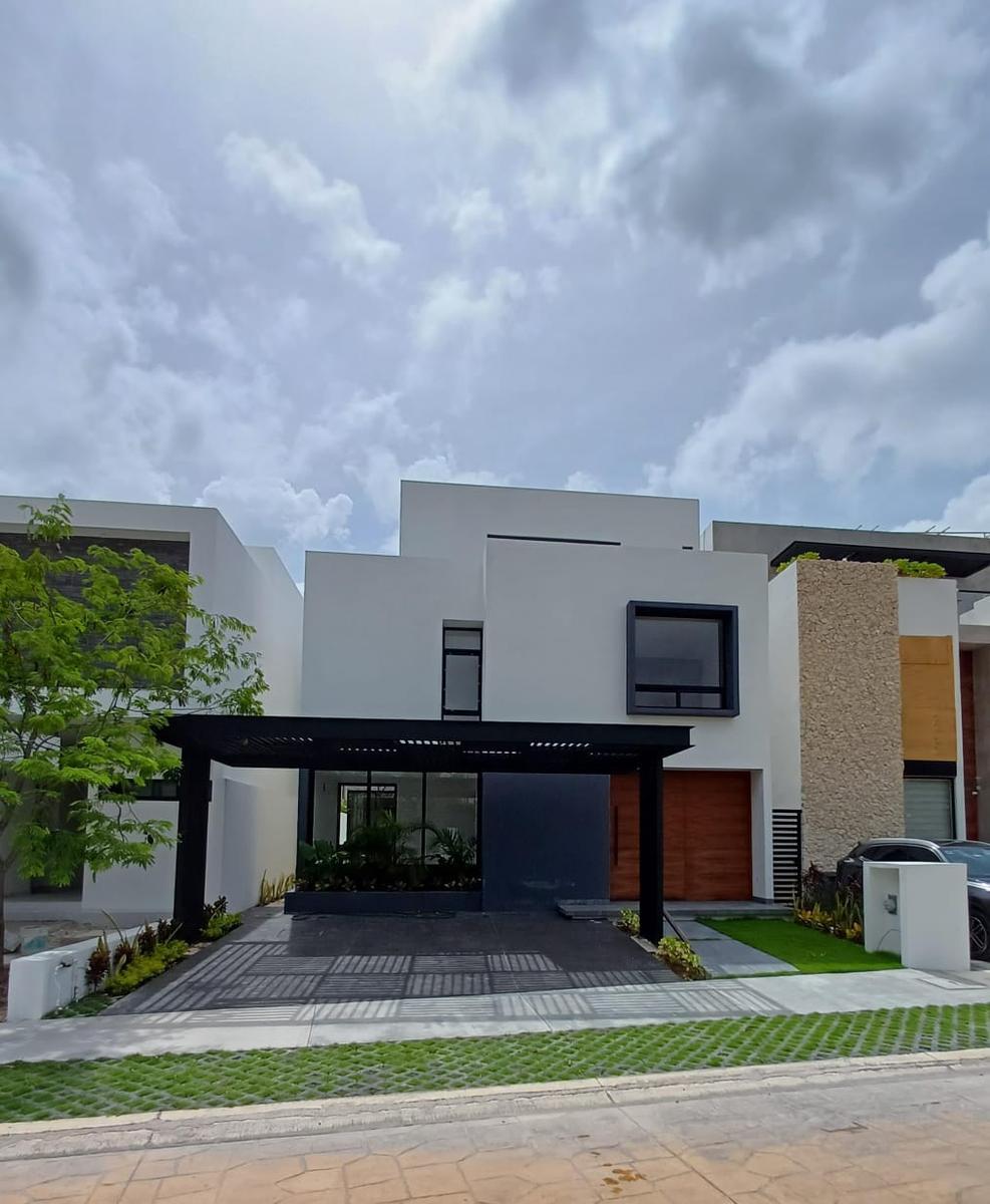 Casa en Venta en Cancún | TC0157